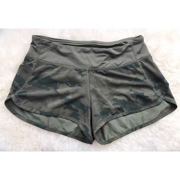 lululemon athletica Pants - Lululemon Camo Speed Short